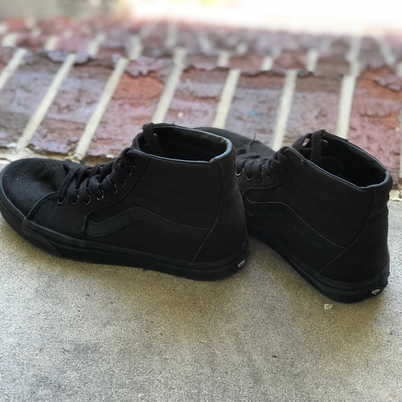 Vans off the wall - Picture 1 of 3